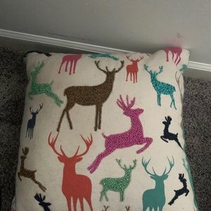 Multicolor raindeer target throw pillow